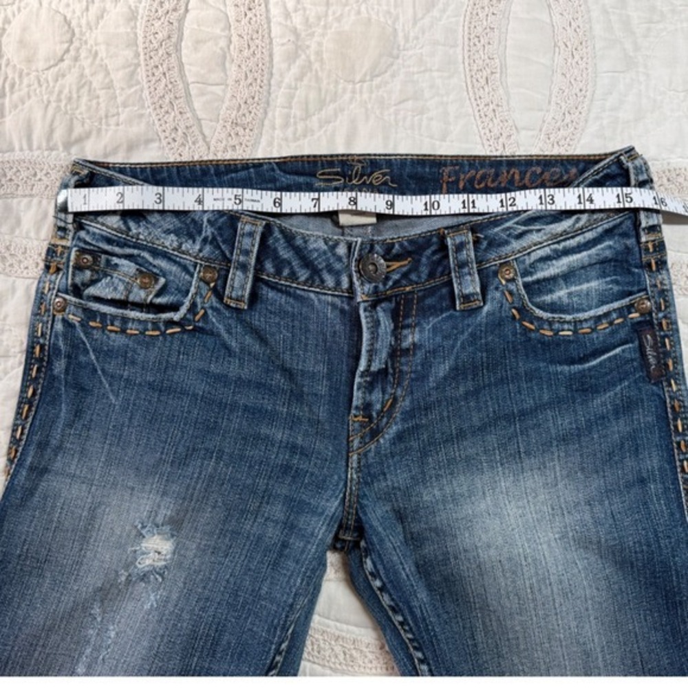 29x33 Silver Jeans Frances Bootcut Blue Distressed Low Rise Western Streetwear - Picture 2 of 8